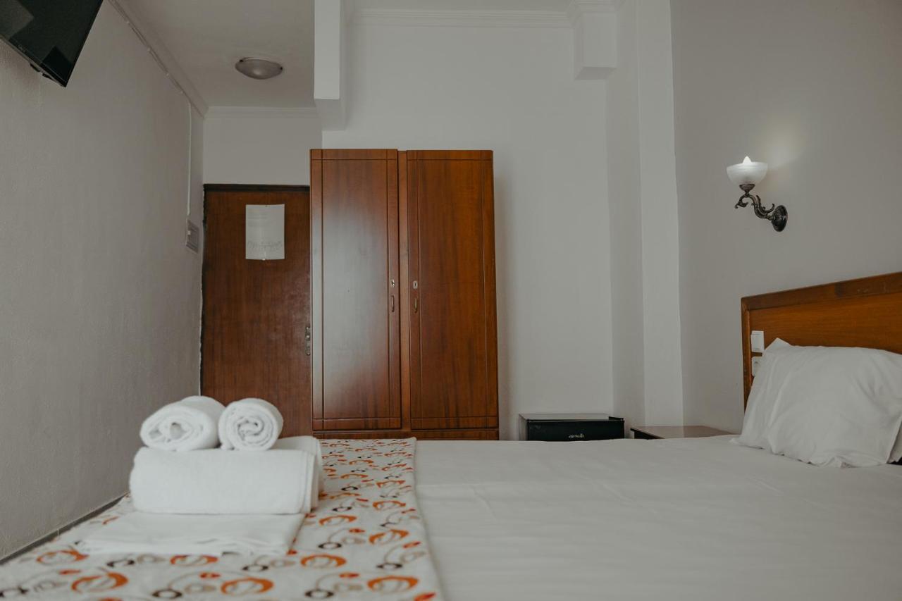 Arilla Beach Hotel Пердіка Екстер'єр фото